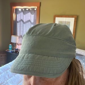 Pistil woman’s cap